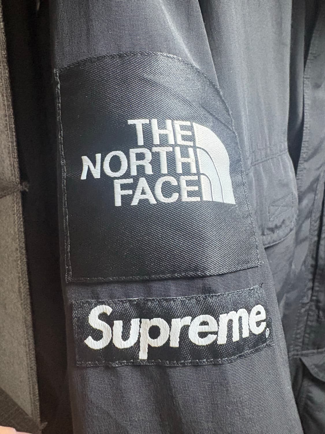 슈프림 X 노스페이스 콜라보 컨버터블 자켓 블랙 XL  상품이미지2