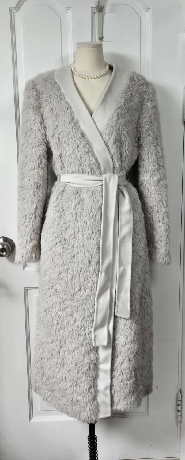 줄로그 라이트그레이 퍼 롱코트 상품이미지1