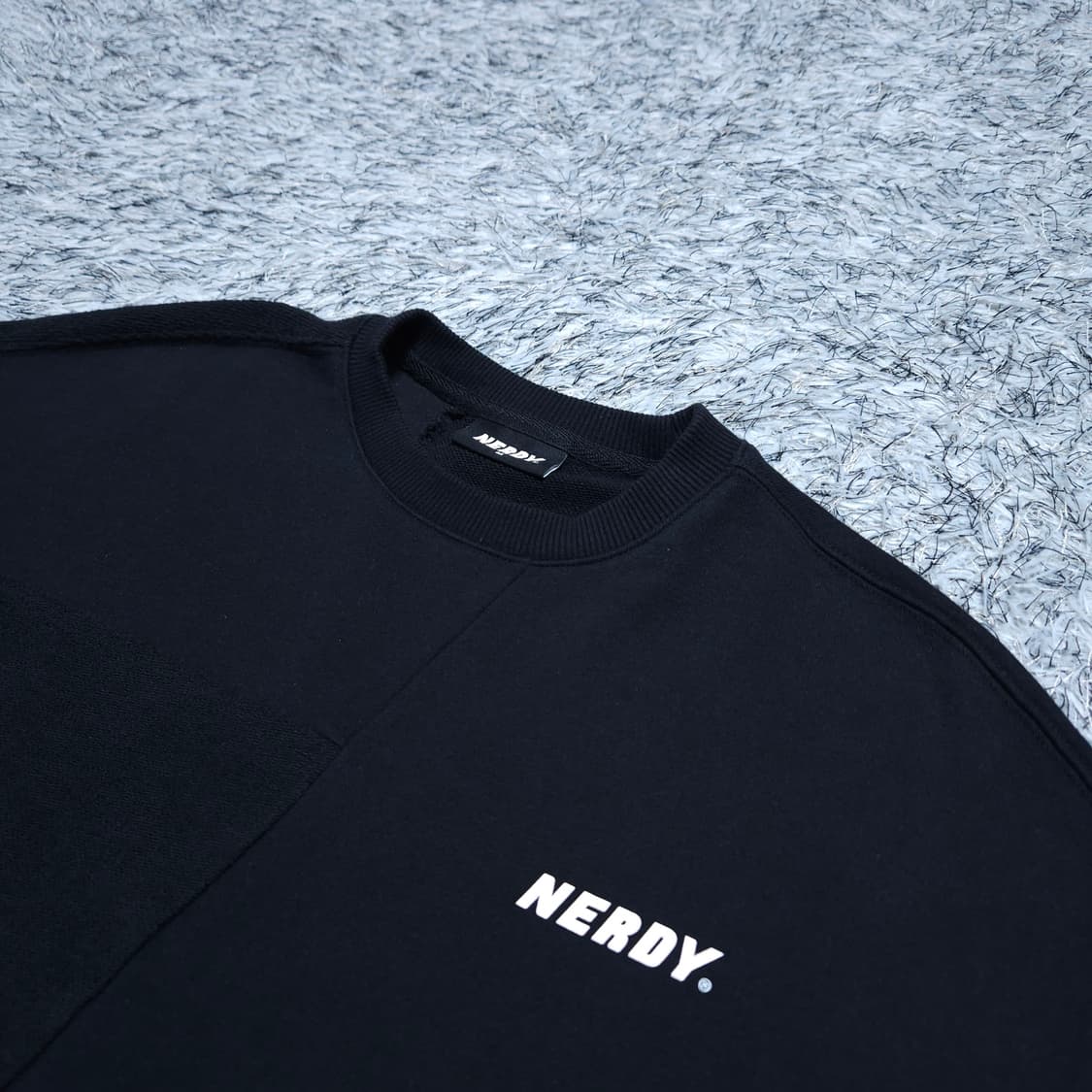 널디) M(100~) 남자 오버핏 검정맨투맨 스웨트셔츠 / 왕눈이샵 상품이미지3