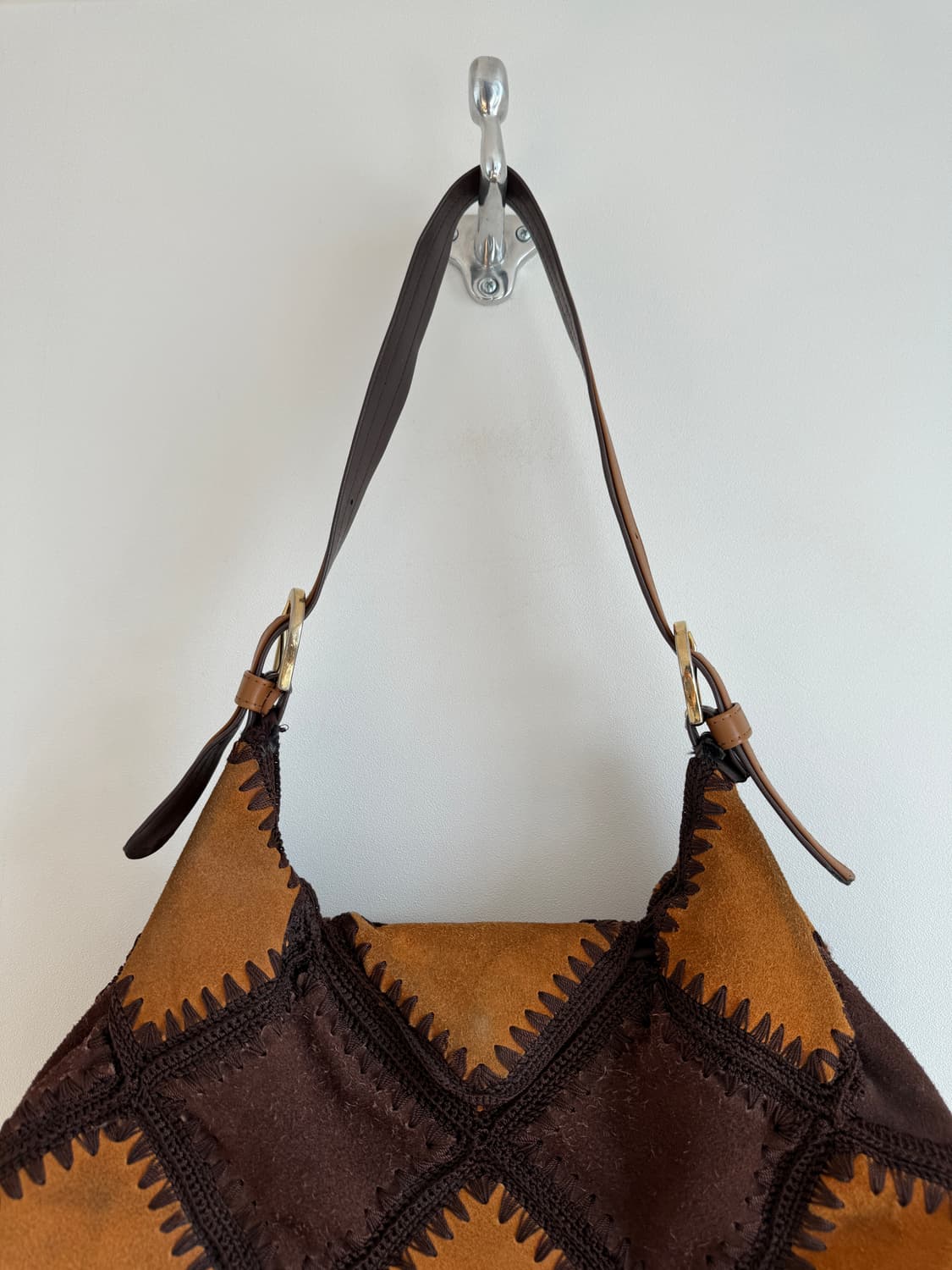 Pre owned 스웨이드 패치워크 호버 숄더백  상품이미지6