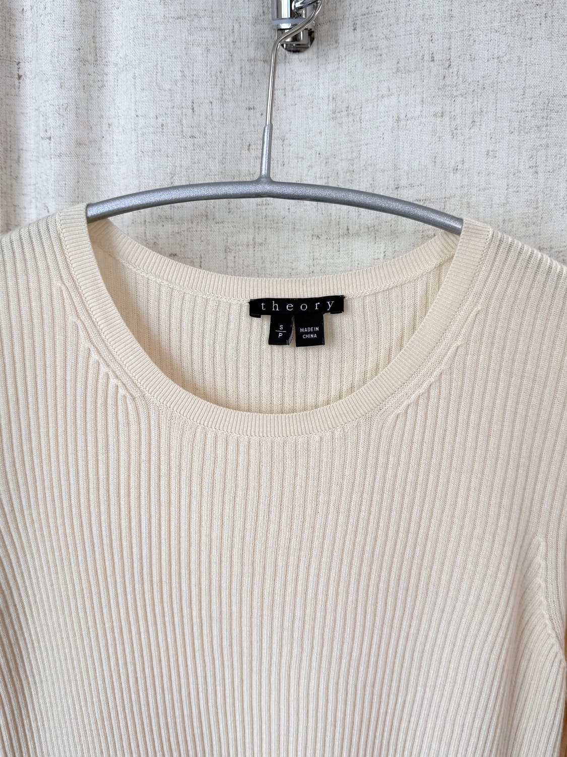 Theory 라운드넥 니트 탑 상품이미지2