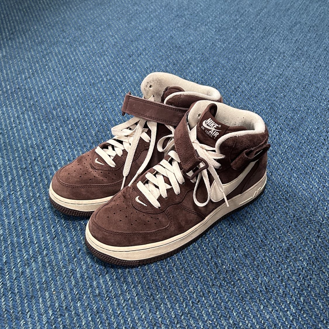 나이키 에어포스 초콜릿 미드 255 상품이미지1