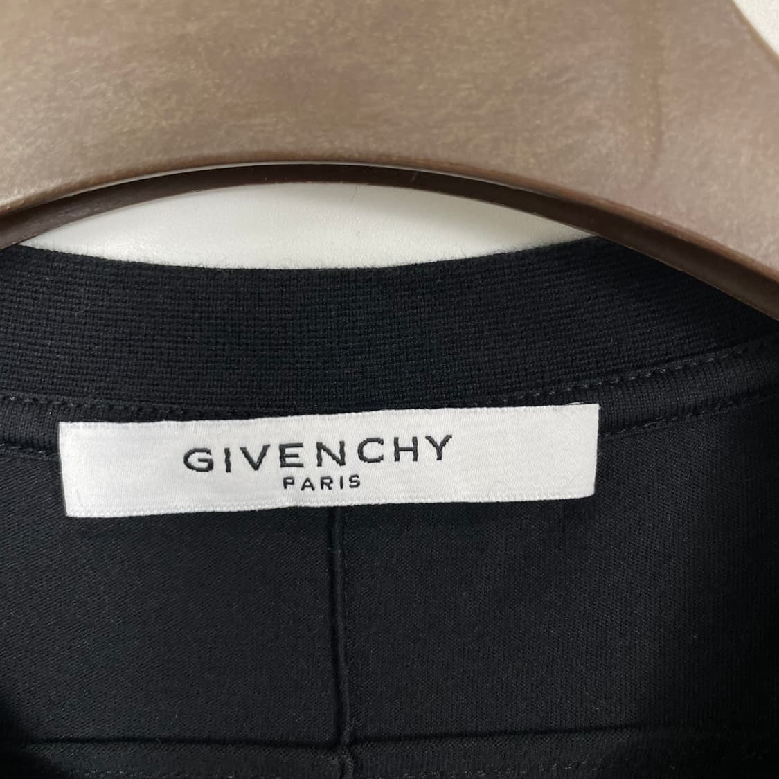 지방시 반팔티 상품이미지7