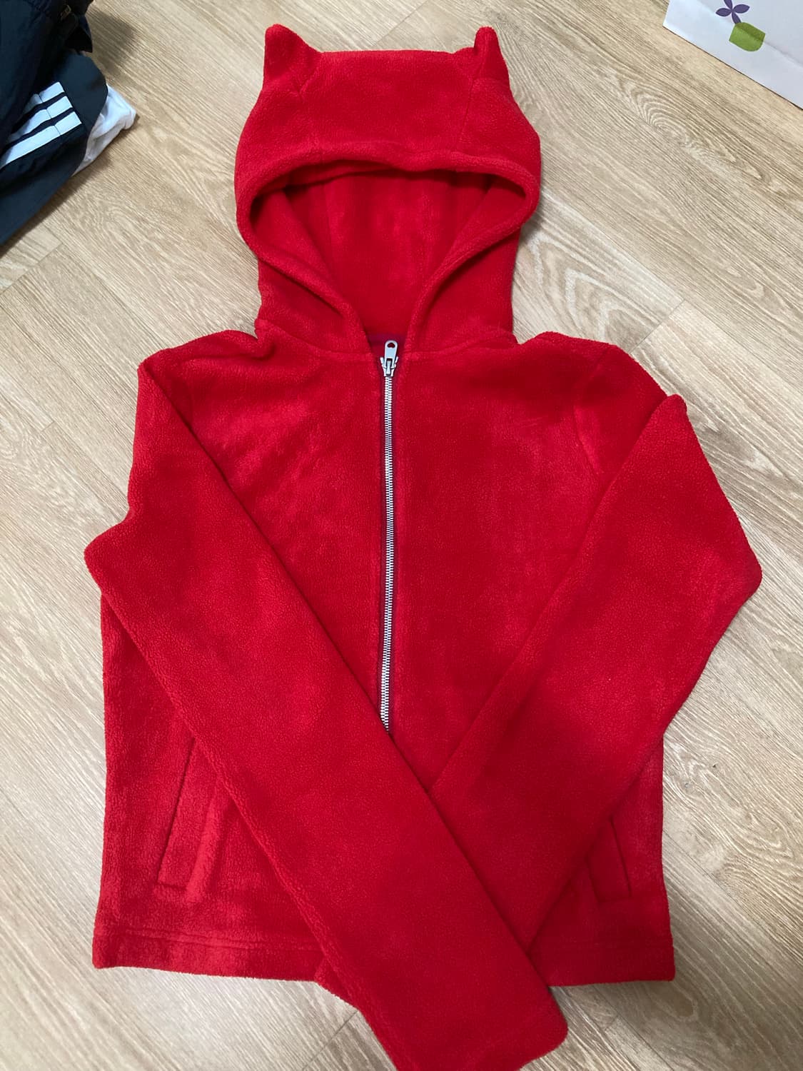 악마 레드 후리스 상품이미지2