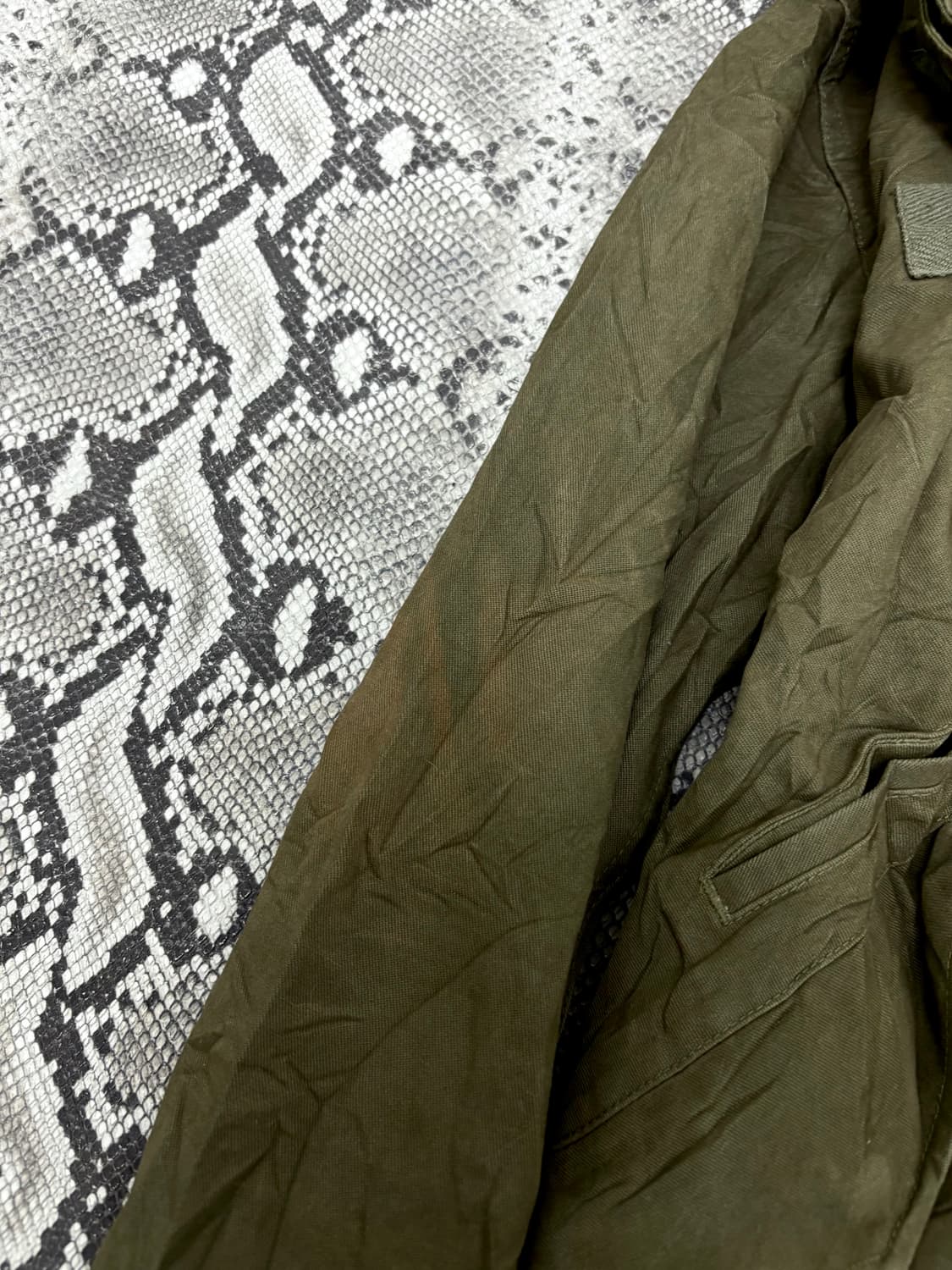 “HARE” Grunge Mood Fur Detail Hooded Fie 상품이미지9