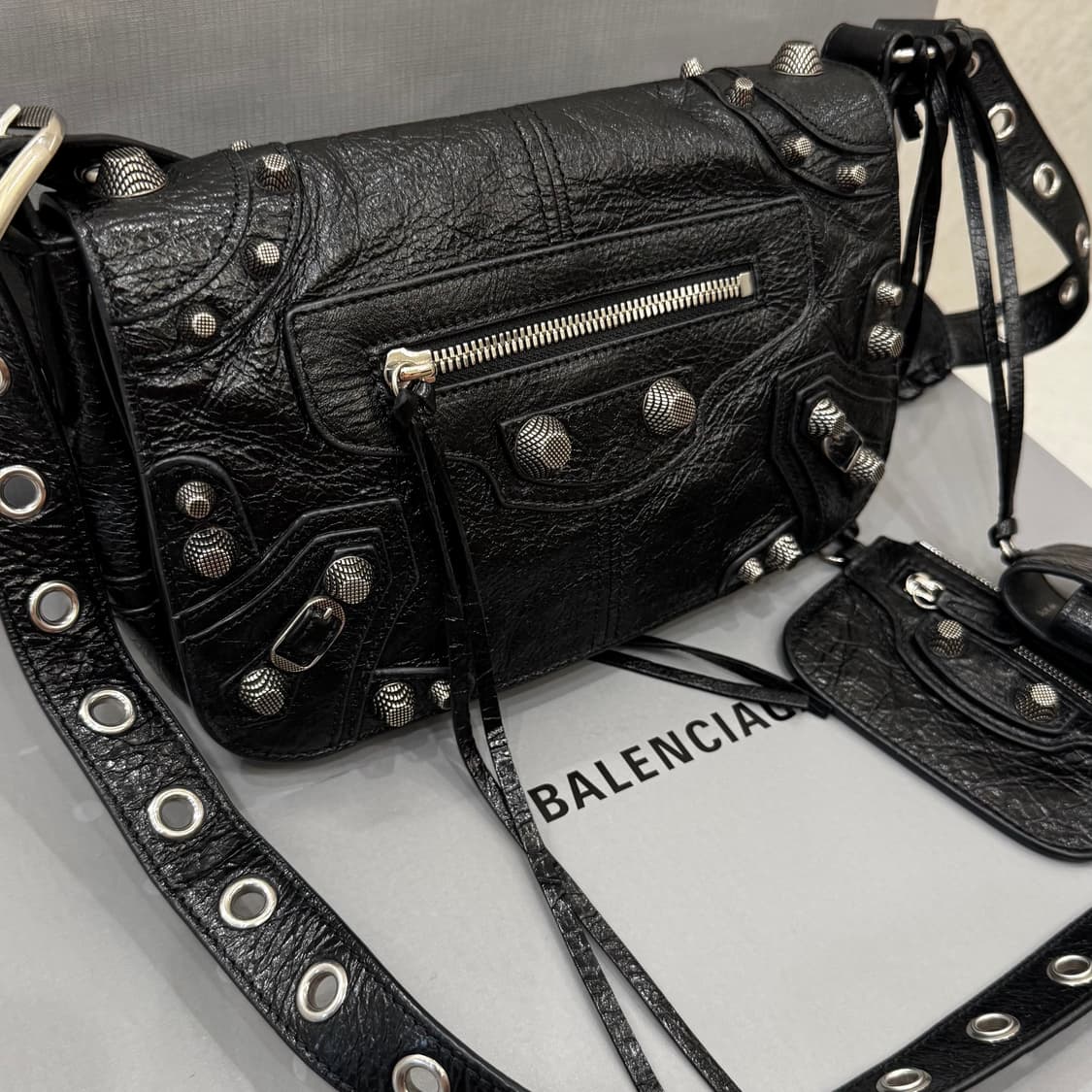 발렌시아가 르카콜 플랩백 XS 상품이미지3