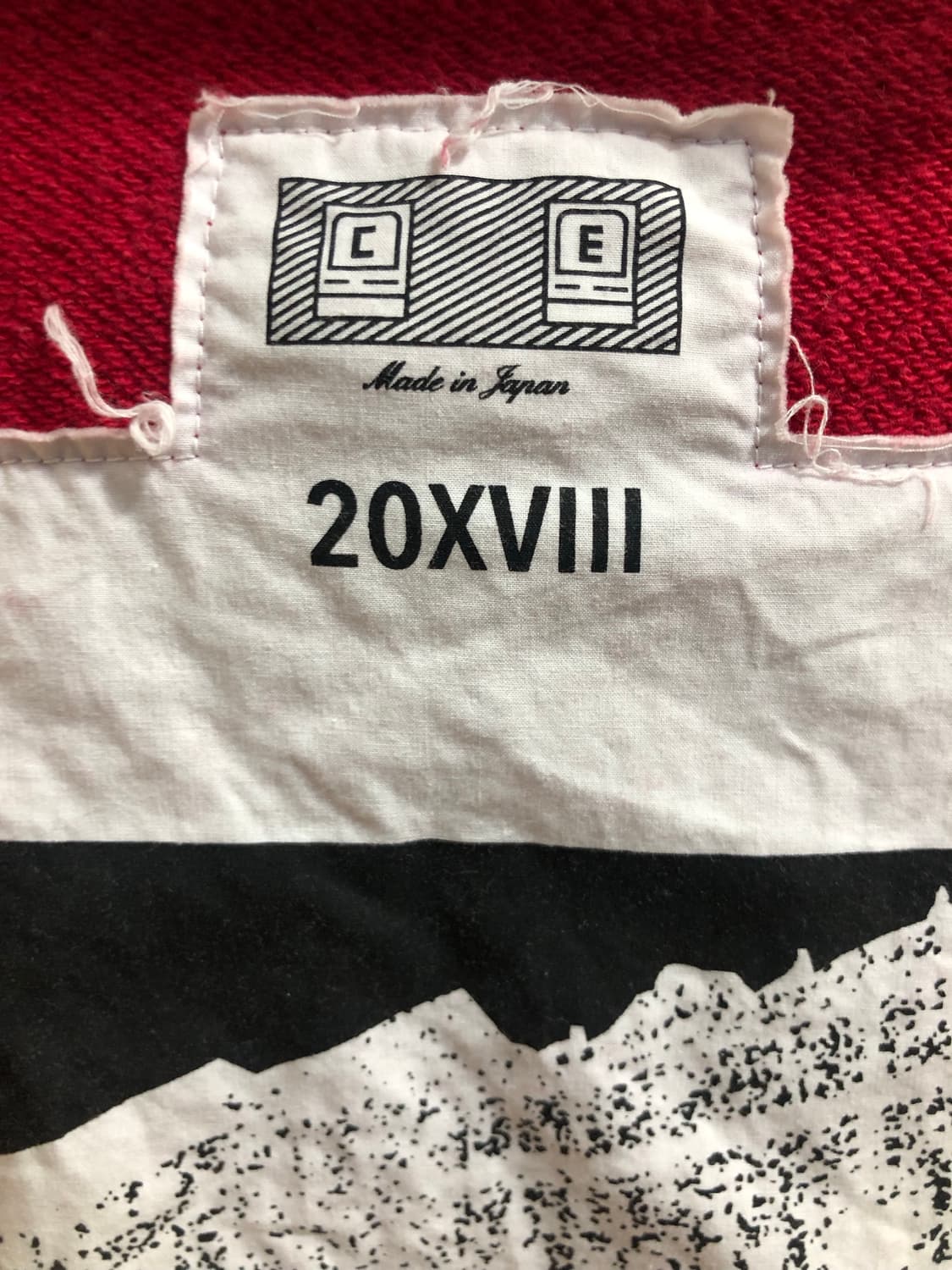 [M] 카브엠트 X 빔스SSZ 리버시블 크루넥 스웻셔츠 상품이미지6