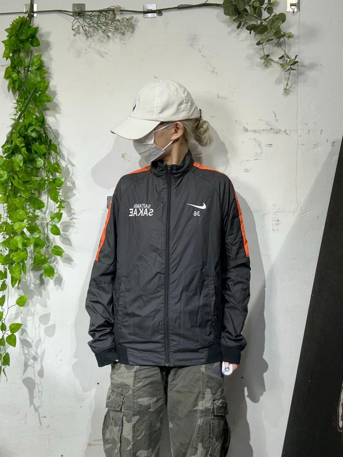 나이키 차콜 오렌지 사이드 라인 바람막이 자켓 S 상품이미지2