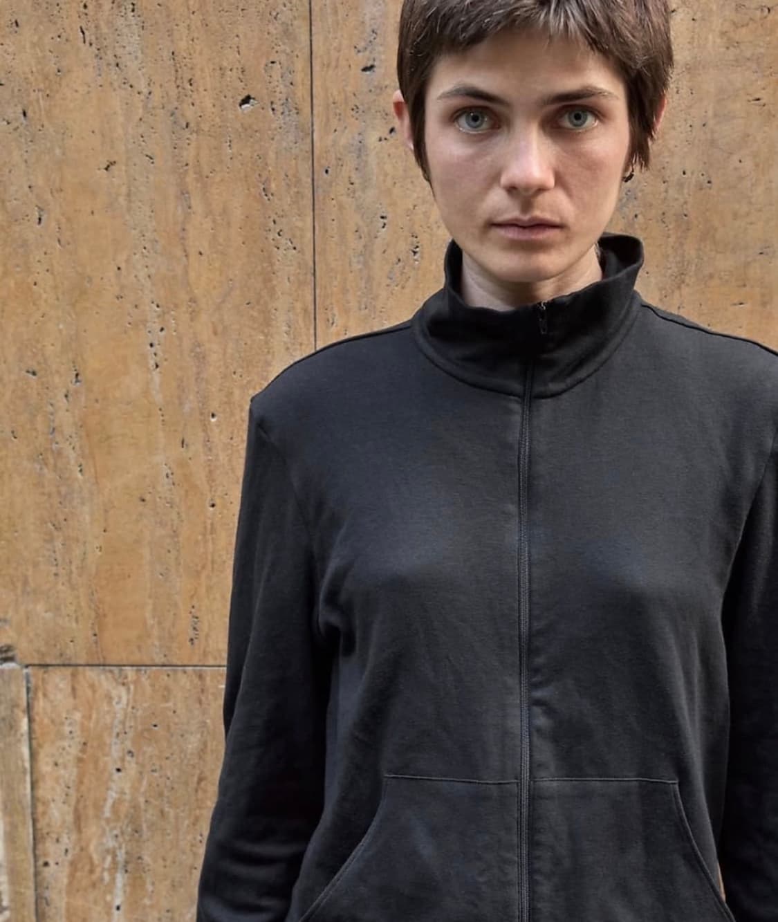 머듈 넥집업 블랙 1사이즈 상품이미지1