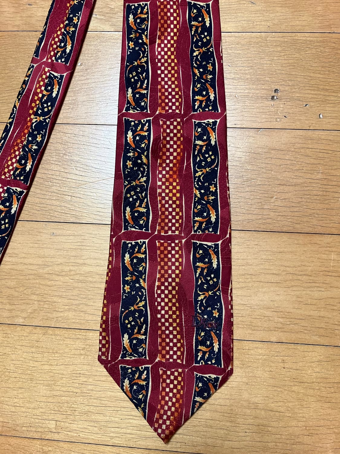 크리스찬 디올 넥타이 상품이미지1