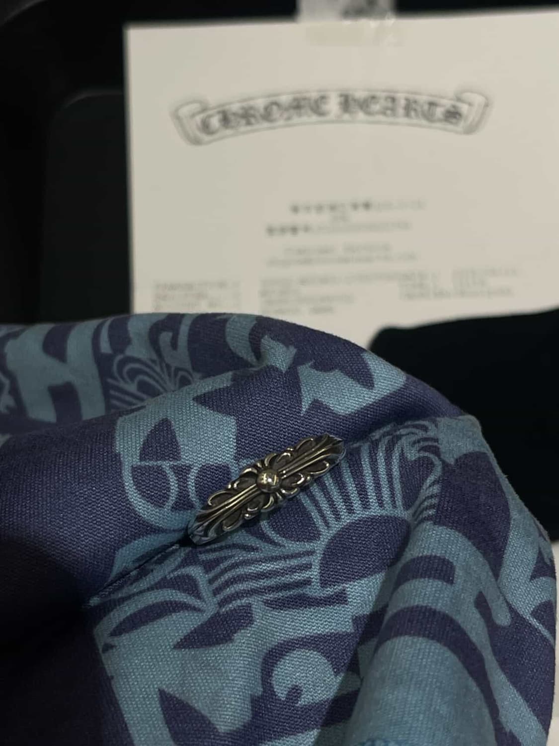 [us9.5]크롬하츠 베이비 플로랄 크로스링 팝니다 상품이미지4