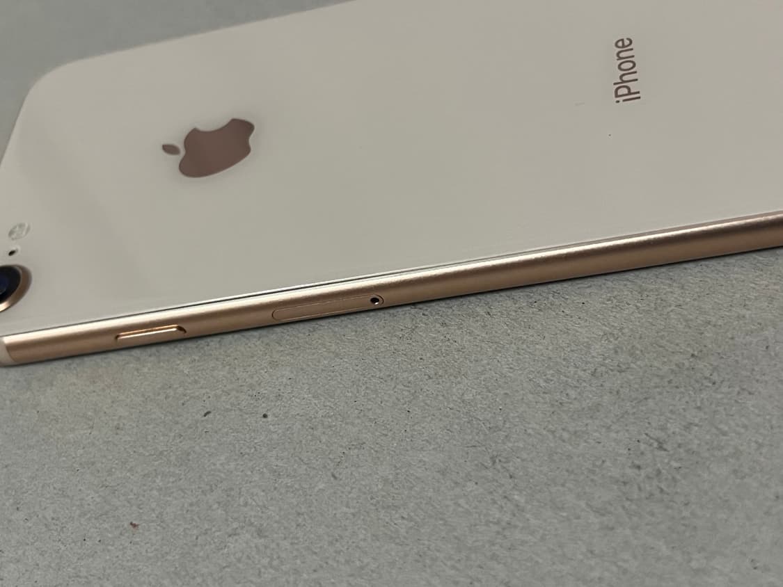 아이폰8 로즈골드 상품이미지3