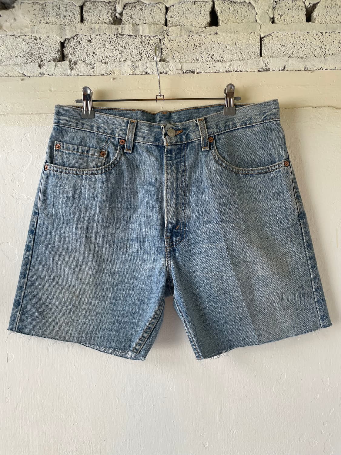1990's Vintage Levi’s 505 Denim Shorts  상품이미지3
