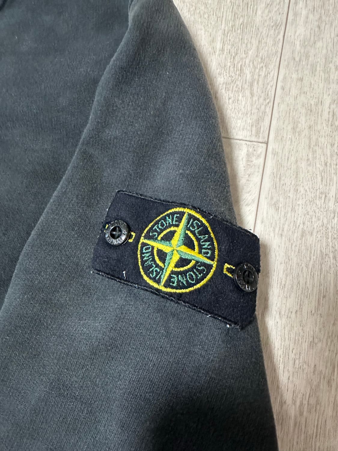 스톤아일랜드 맨투맨 상품이미지2