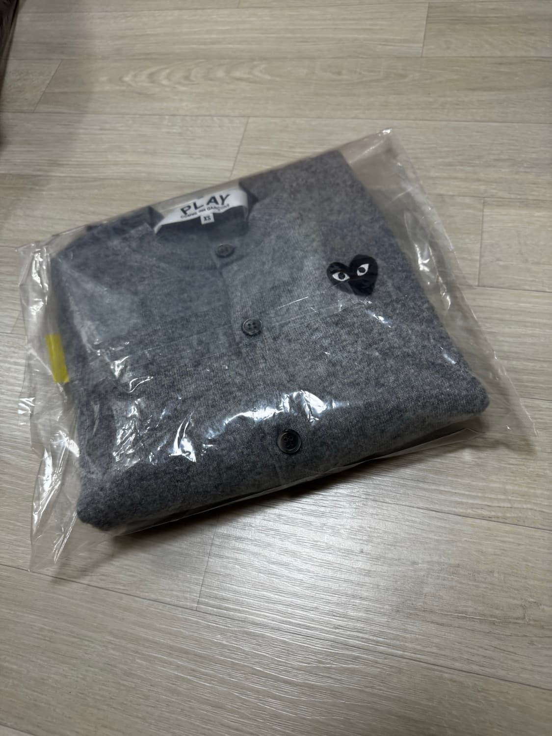 [xs] 꼼데가르송 그레이 가디건 블랙와펜 AX-N023 상품이미지4