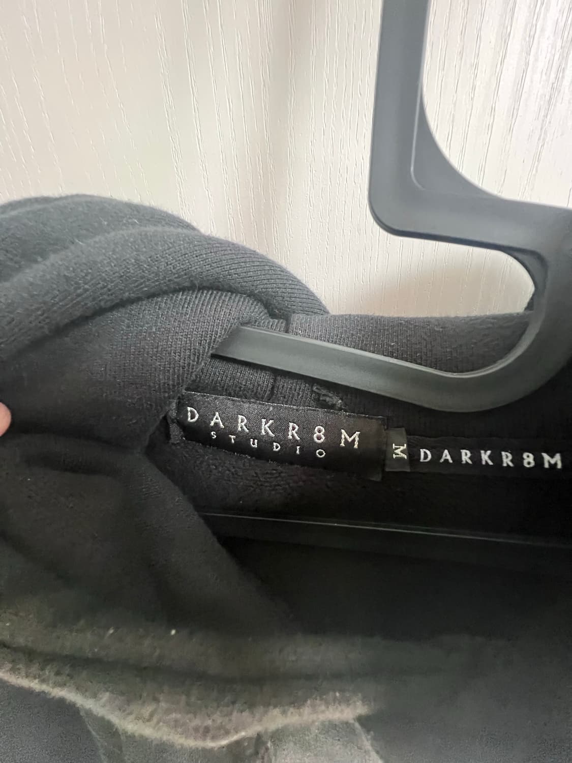 다크룸 후드티 상품이미지4
