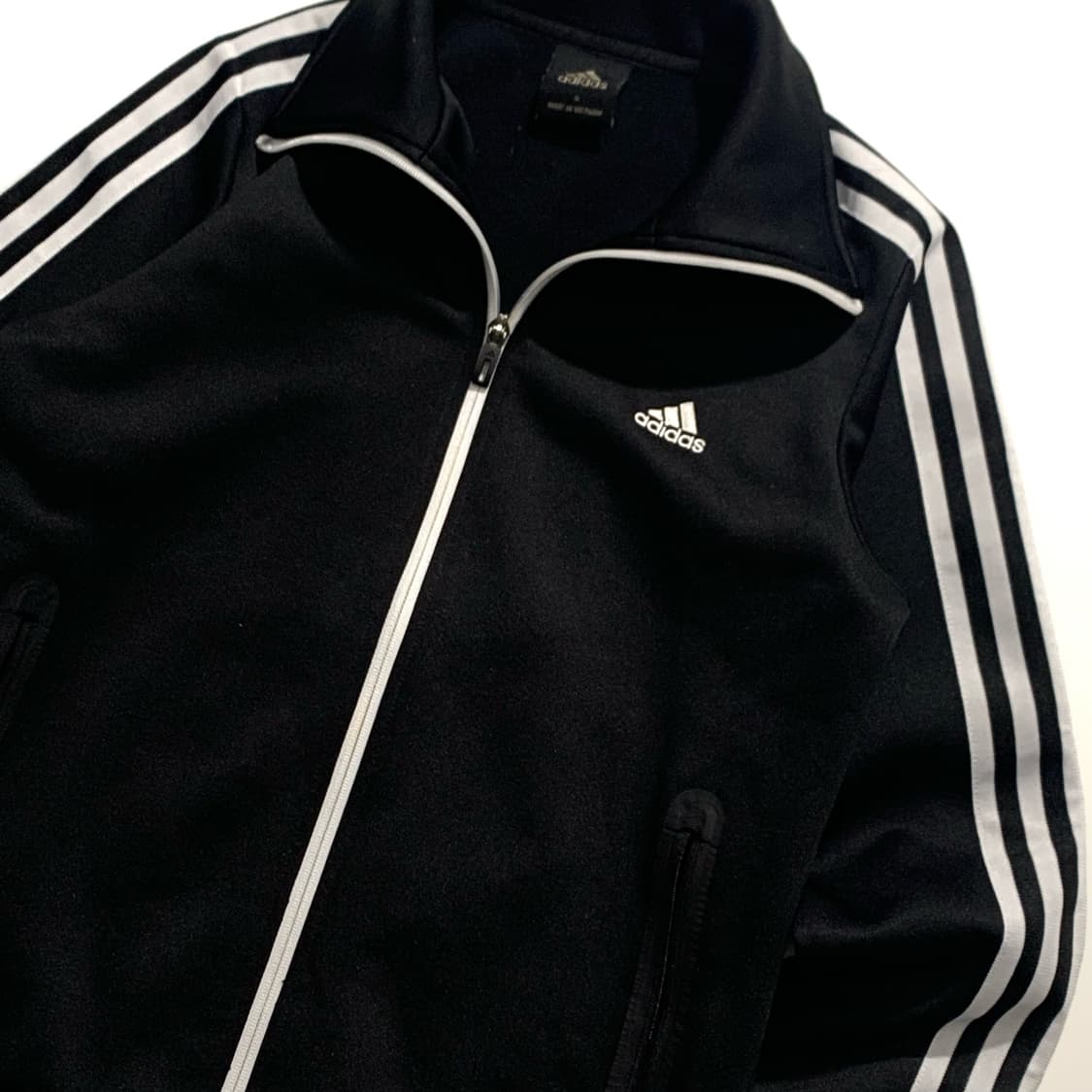 아디다스 퍼포먼스 이큅먼트 트랙탑 상품이미지2