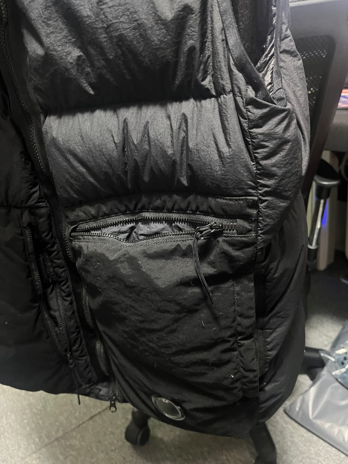 Cp컴퍼니 구스다운 패딩 조끼 52사이즈 정품 상품이미지3