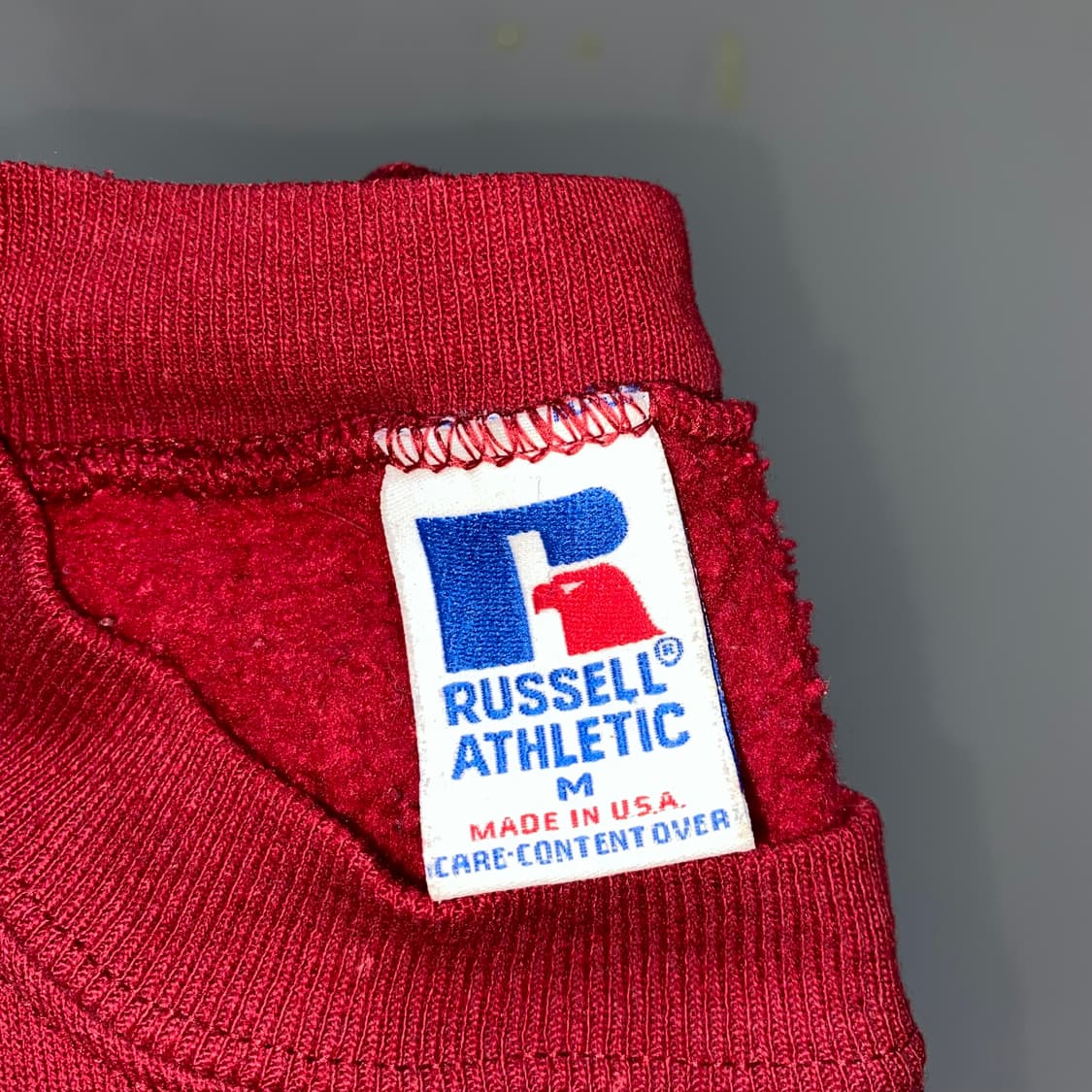 90년대 미제 러셀 에슬레틱 스웻셔츠 레드 상품이미지3