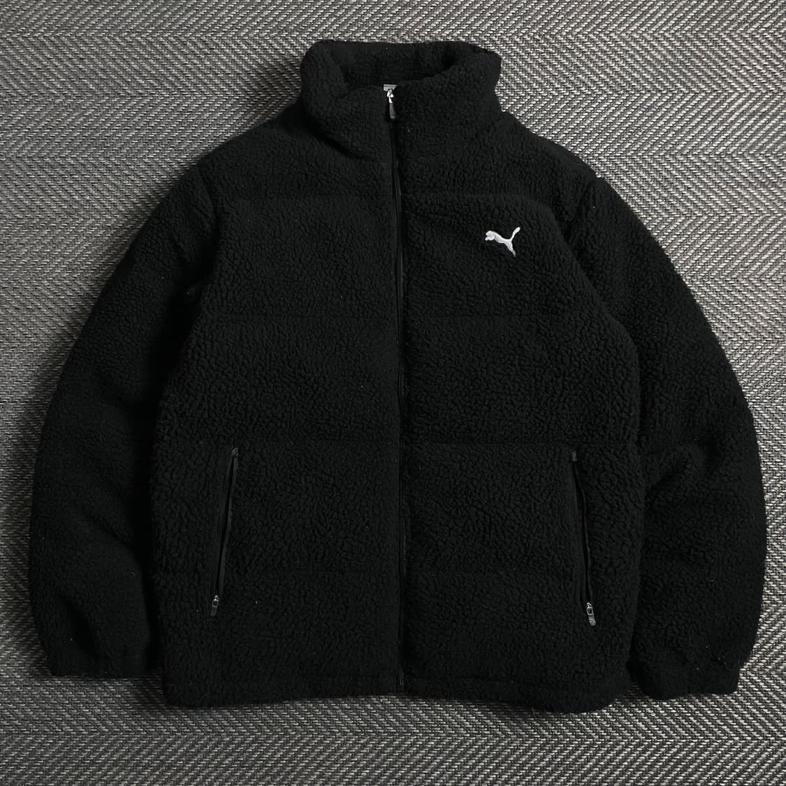 퓨마 자수로고 덕다운 푸퍼 쉐르파 플리스 패딩 블랙o 5054 상품이미지1