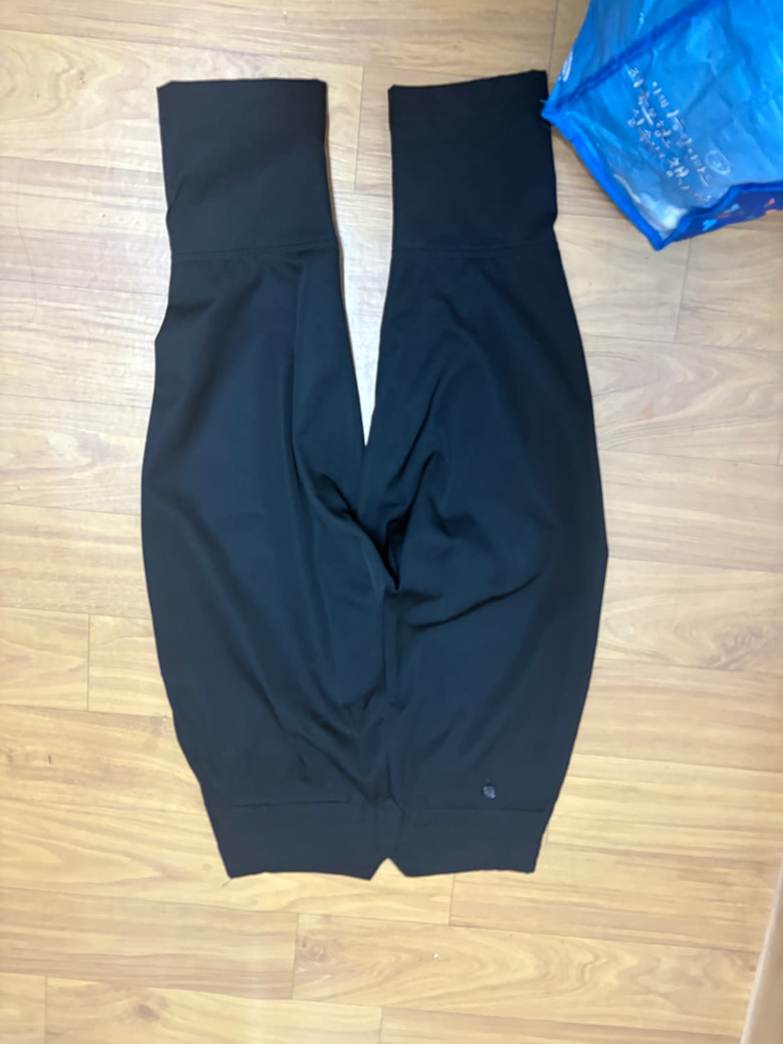 꼼데가르송 5버튼 팬츠 상품이미지2