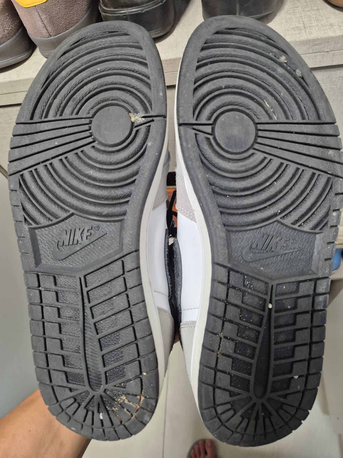 나이키 조던1 하이 스모크그레이  상품이미지5