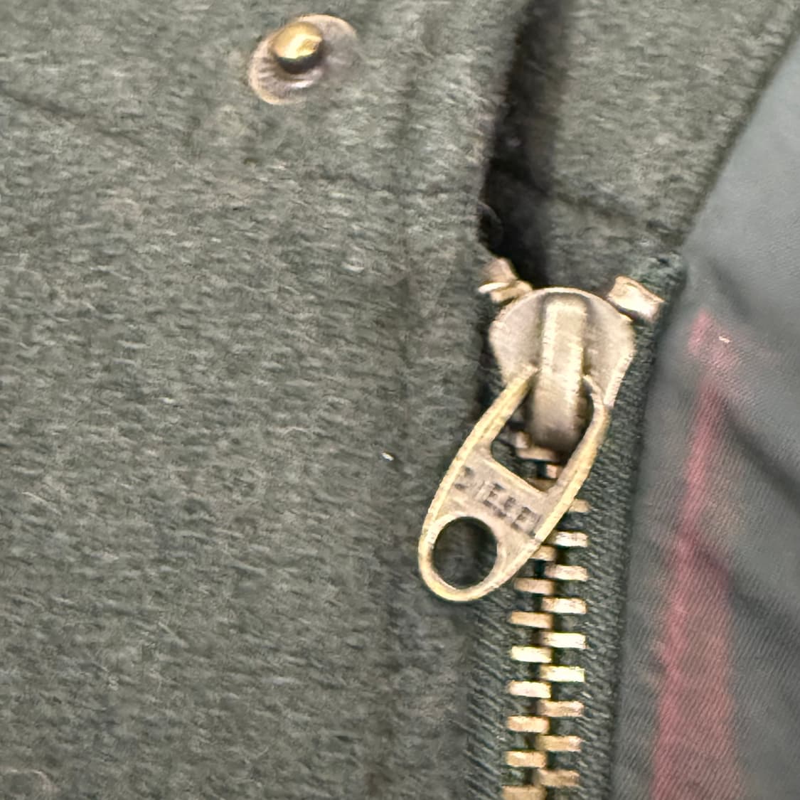 디젤 카키 더플 떡볶이 숏 코트  상품이미지7