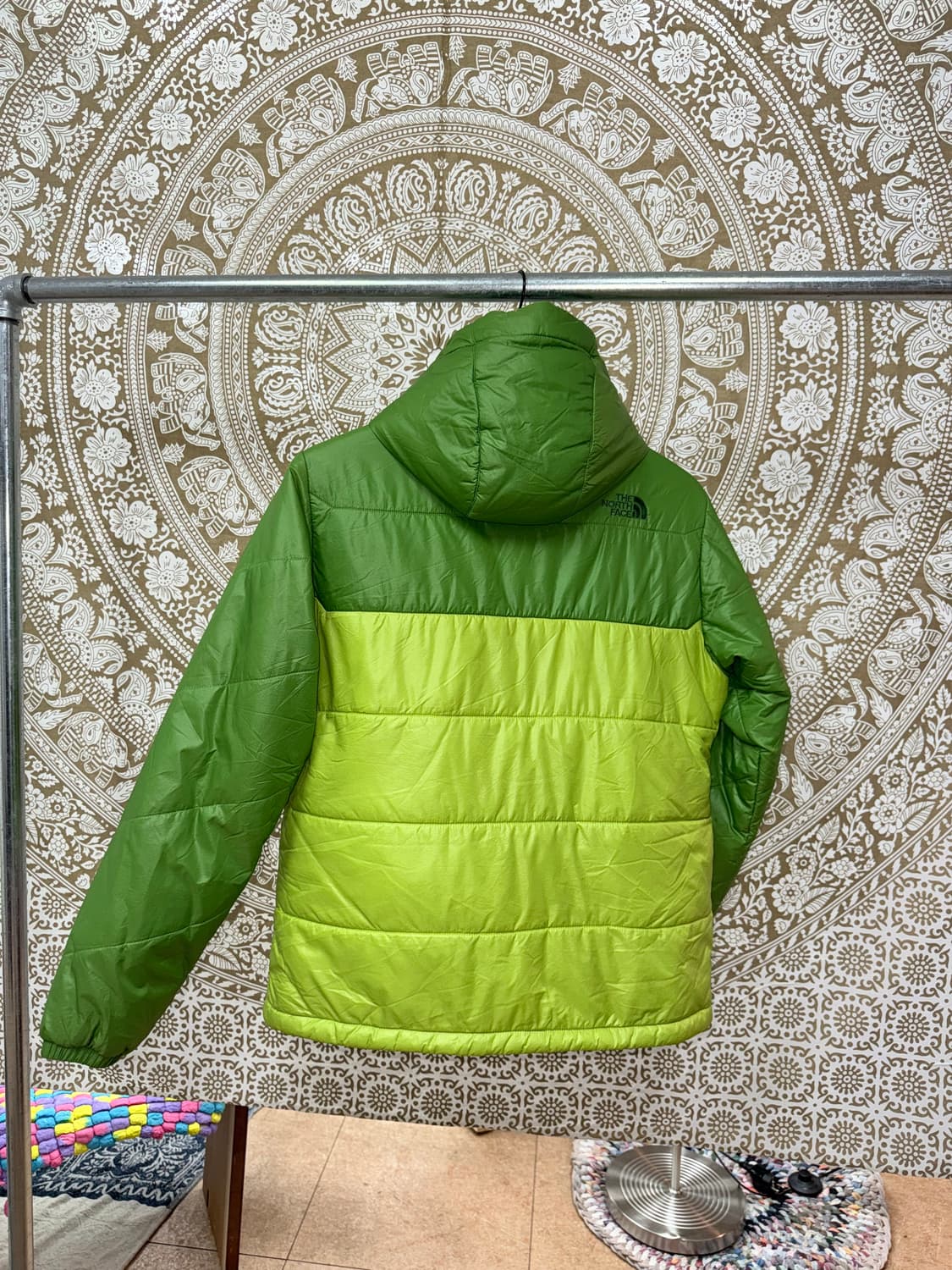 노스페이스 라임 배색 패딩  상품이미지7