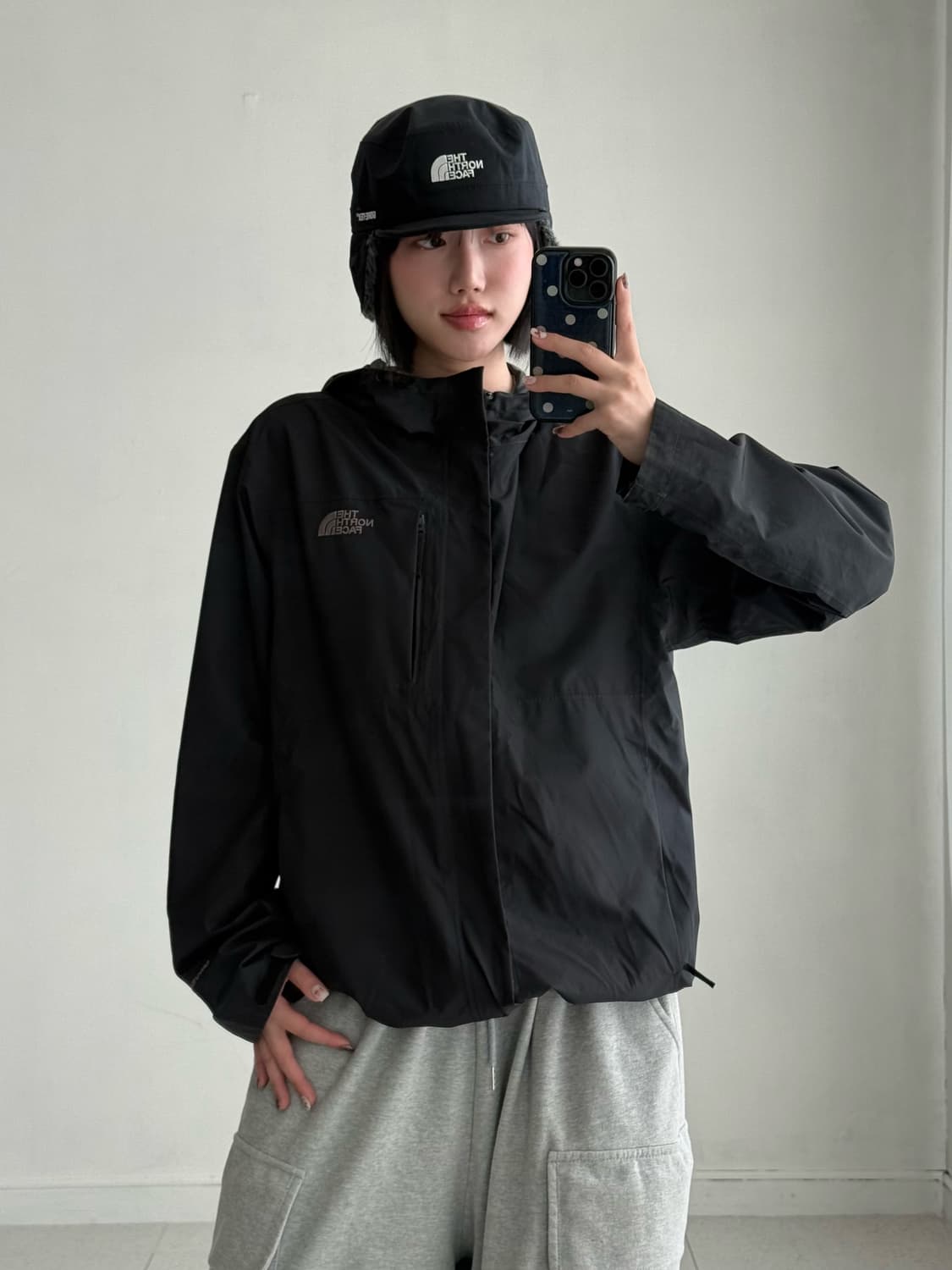 노스페이스 블랙 바람막이 상품이미지3