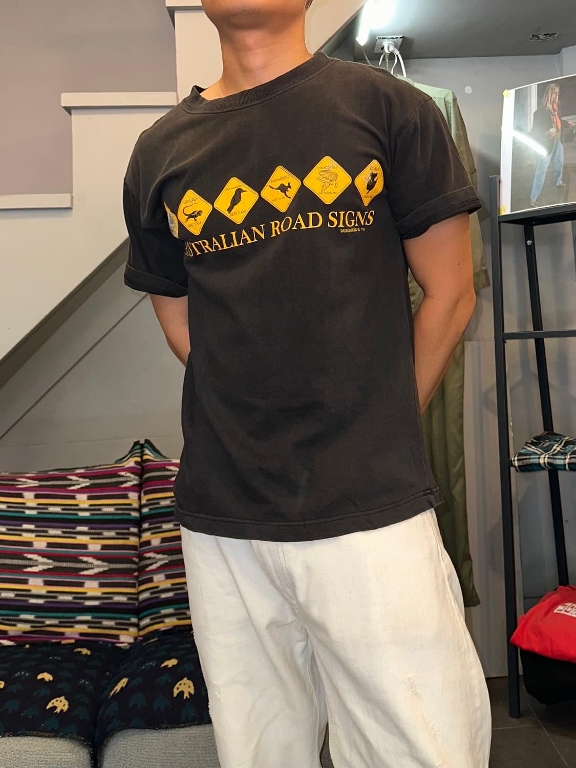 90‘s Australia Road Sign print fading T 상품이미지2
