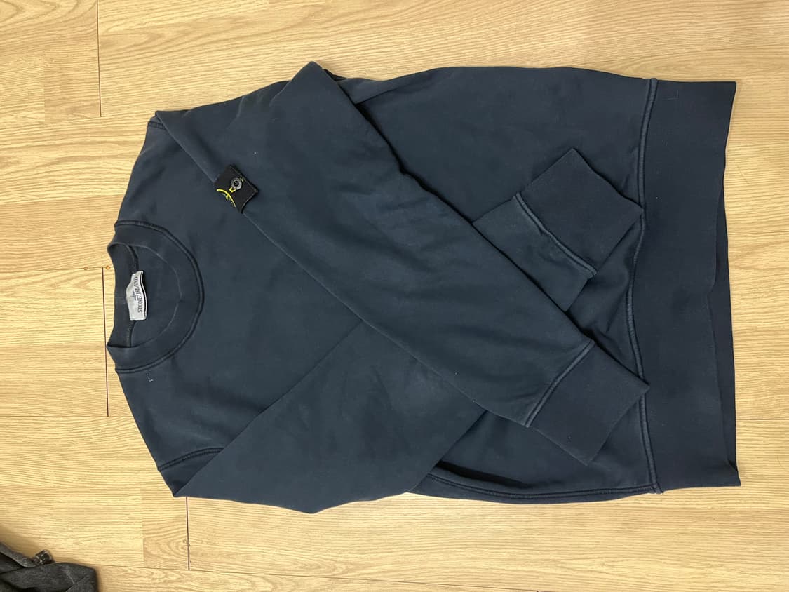 [M]스톤아일랜드 네이비 맨투맨 상품이미지1