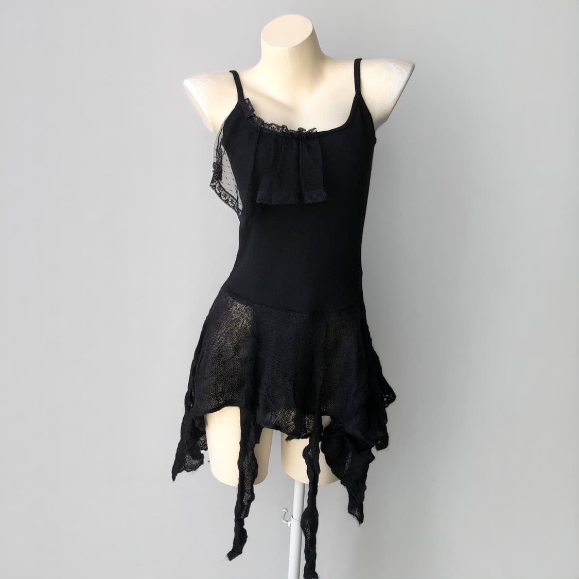 블랙 러플 울 레이어드 미니 원피스 상품이미지1