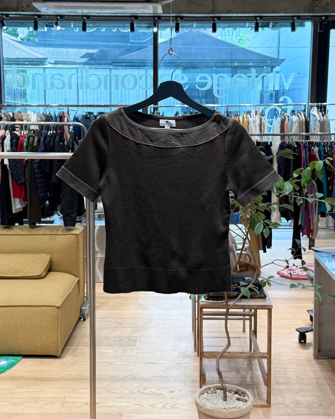 쿠레쥬 브라운 로고 하프티 상품이미지1