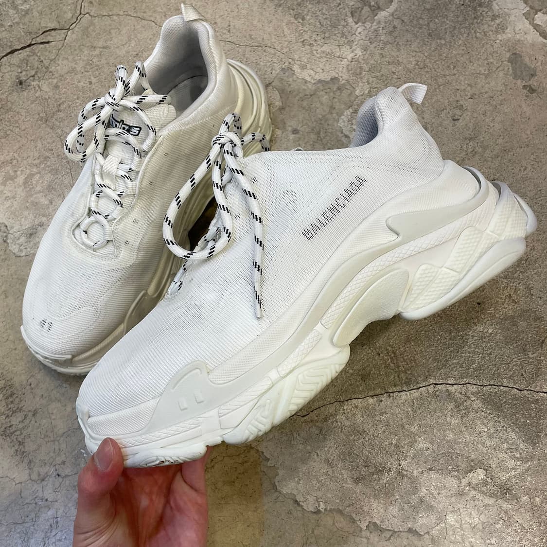  발렌시아가 트리플s 매쉬 스니커즈 상품이미지4