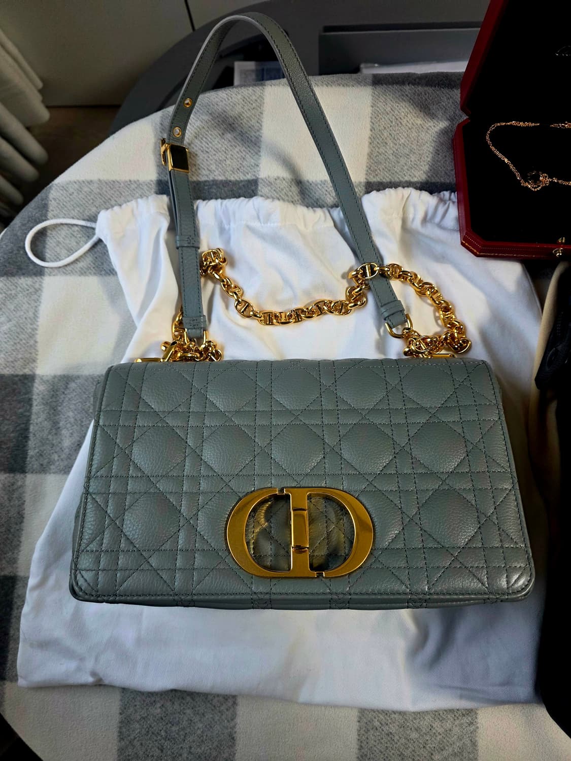 Dior caro 미디엄백 판매 상품이미지1