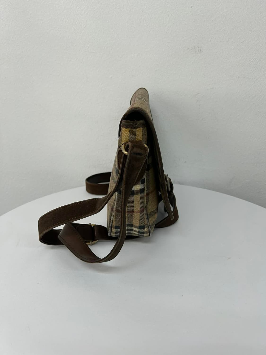 버버리 빈티지 노바체크 플랩 크로스백 상품이미지3