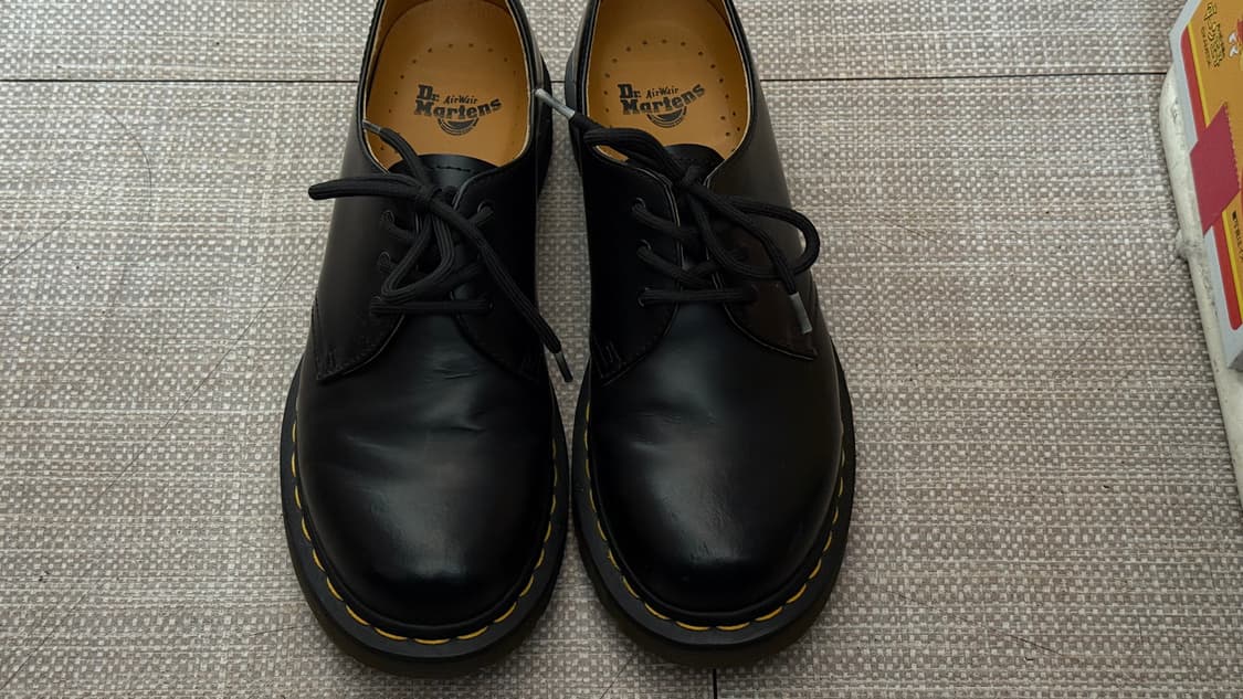 닥터마틴 3홀 uk6 상품이미지1