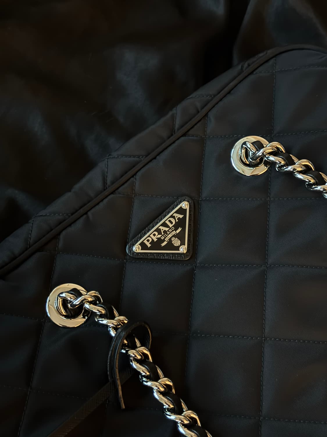 PRADA 프라다 패브릭 퀼팅 볼링백 1BB903 상품이미지4