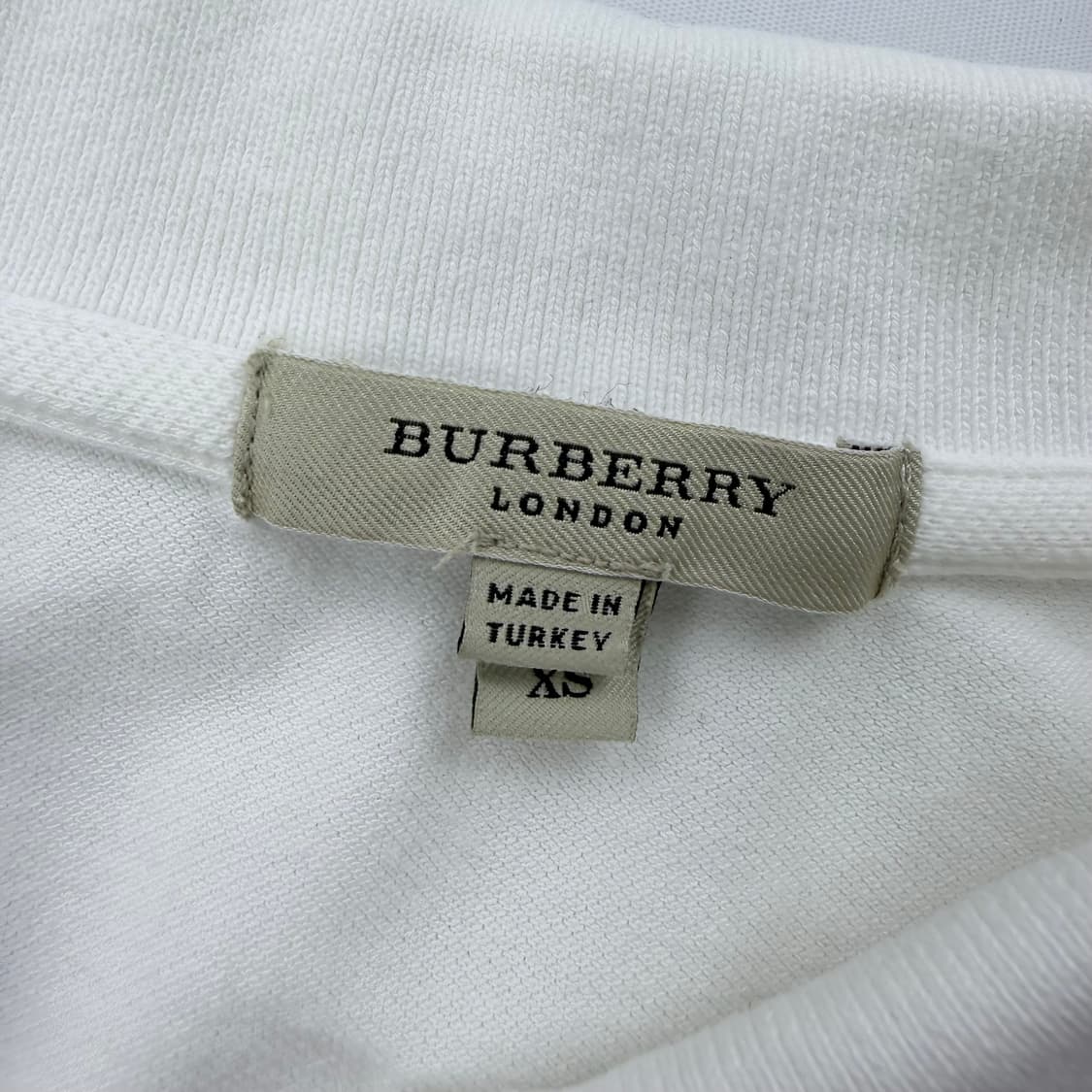 버버리 화이트 코튼 피케 반팔 상품이미지4