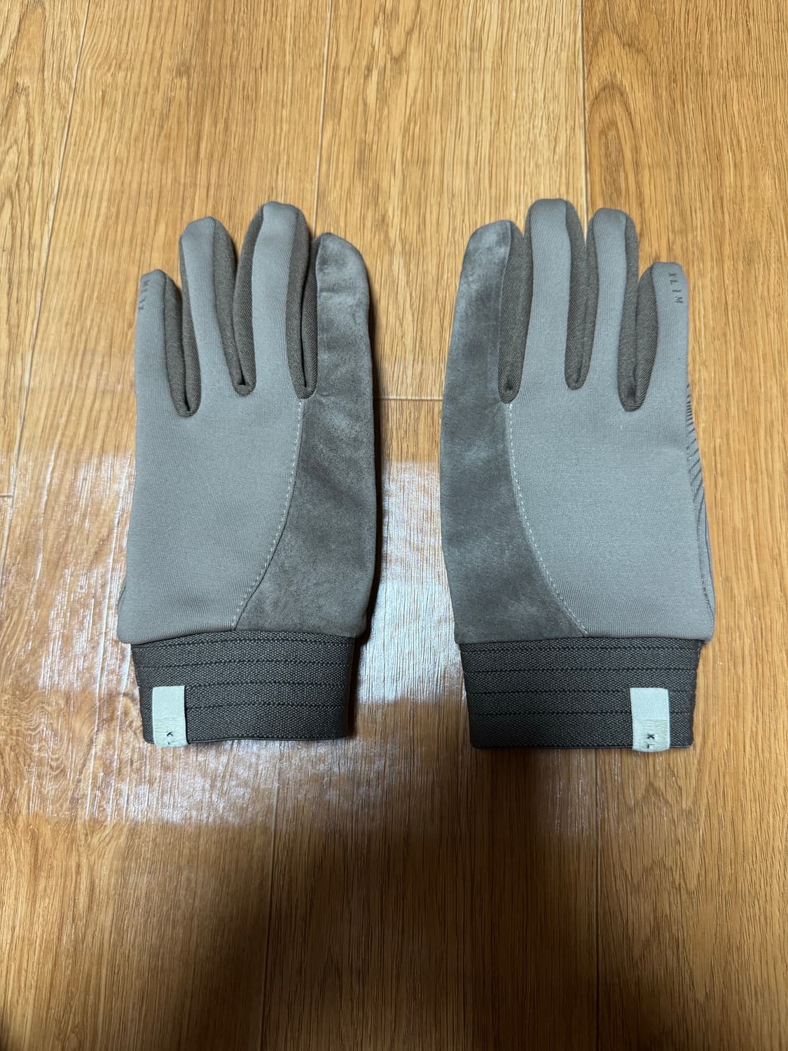 엑슬림 Ep.6 Gloves 베이지 장갑 상품이미지1