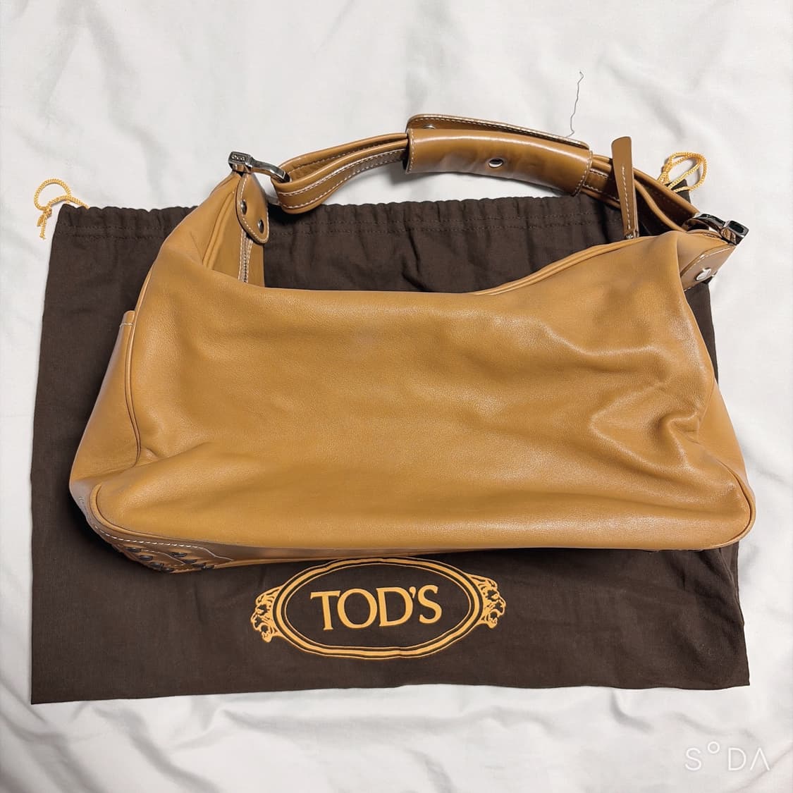 TODS 토즈 가죽 숄더백 브라운 상품이미지1