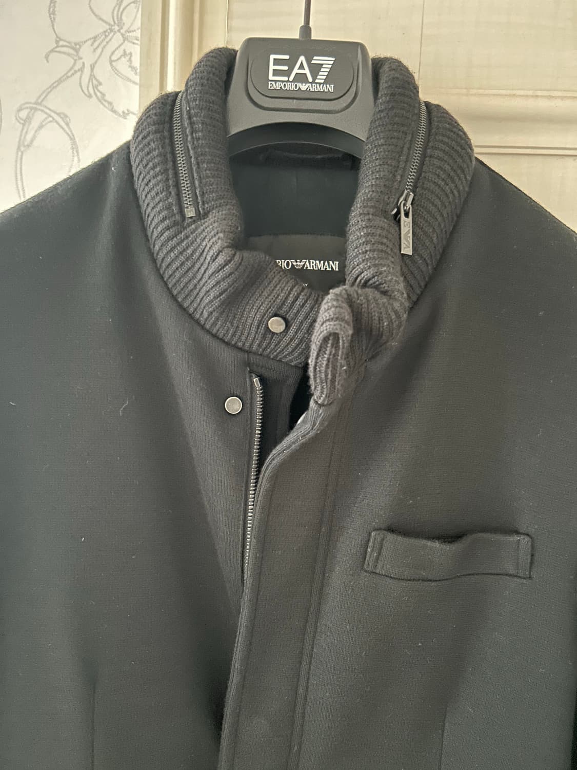 엠포리오 아르마니 블랙 자켓 상품이미지1