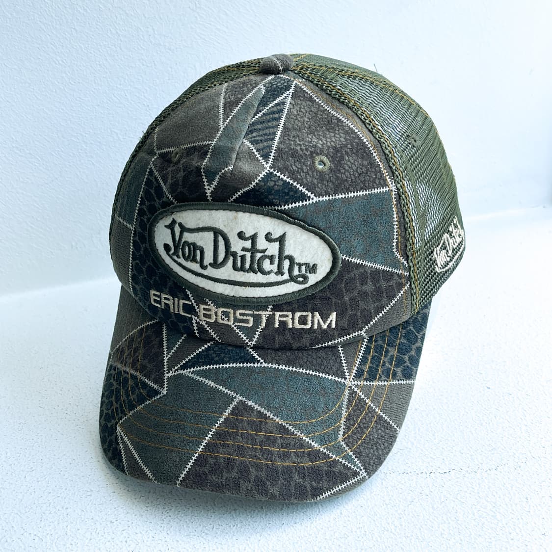 본 더치 x 에릭 보스트롬 포레스트 패치워크 트러커 캡 상품이미지1