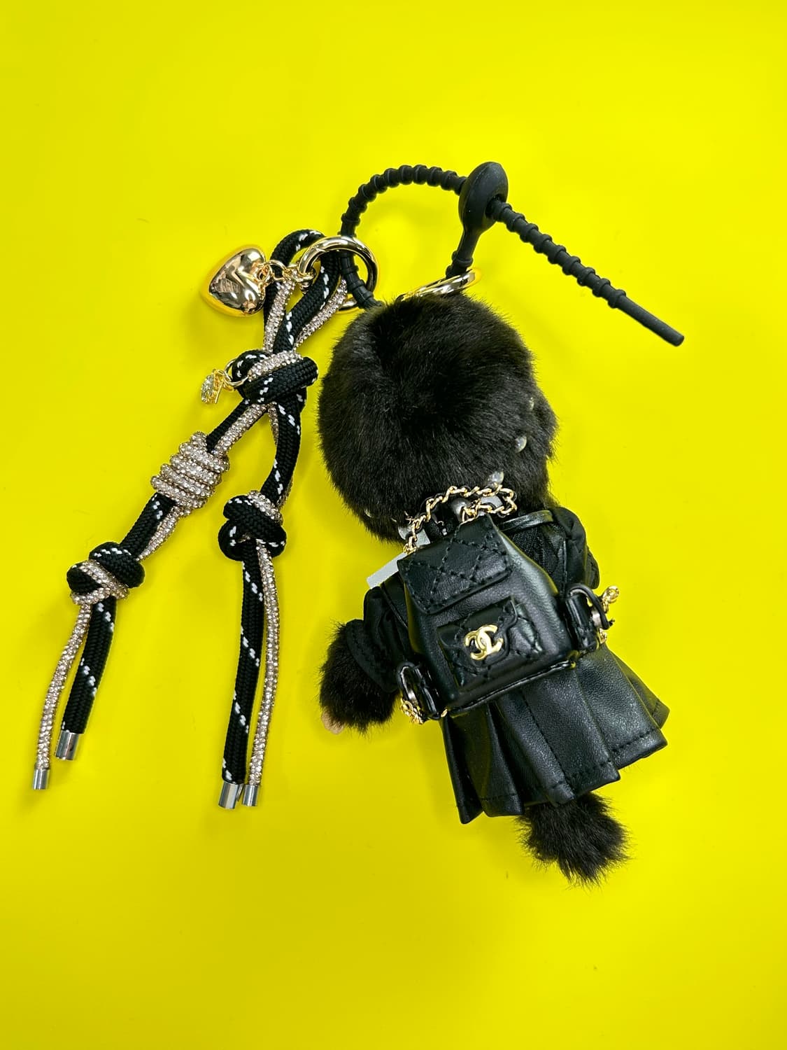 (20)정품몬치치🖤💛  블랙+골드 커스텀키링 상품이미지8