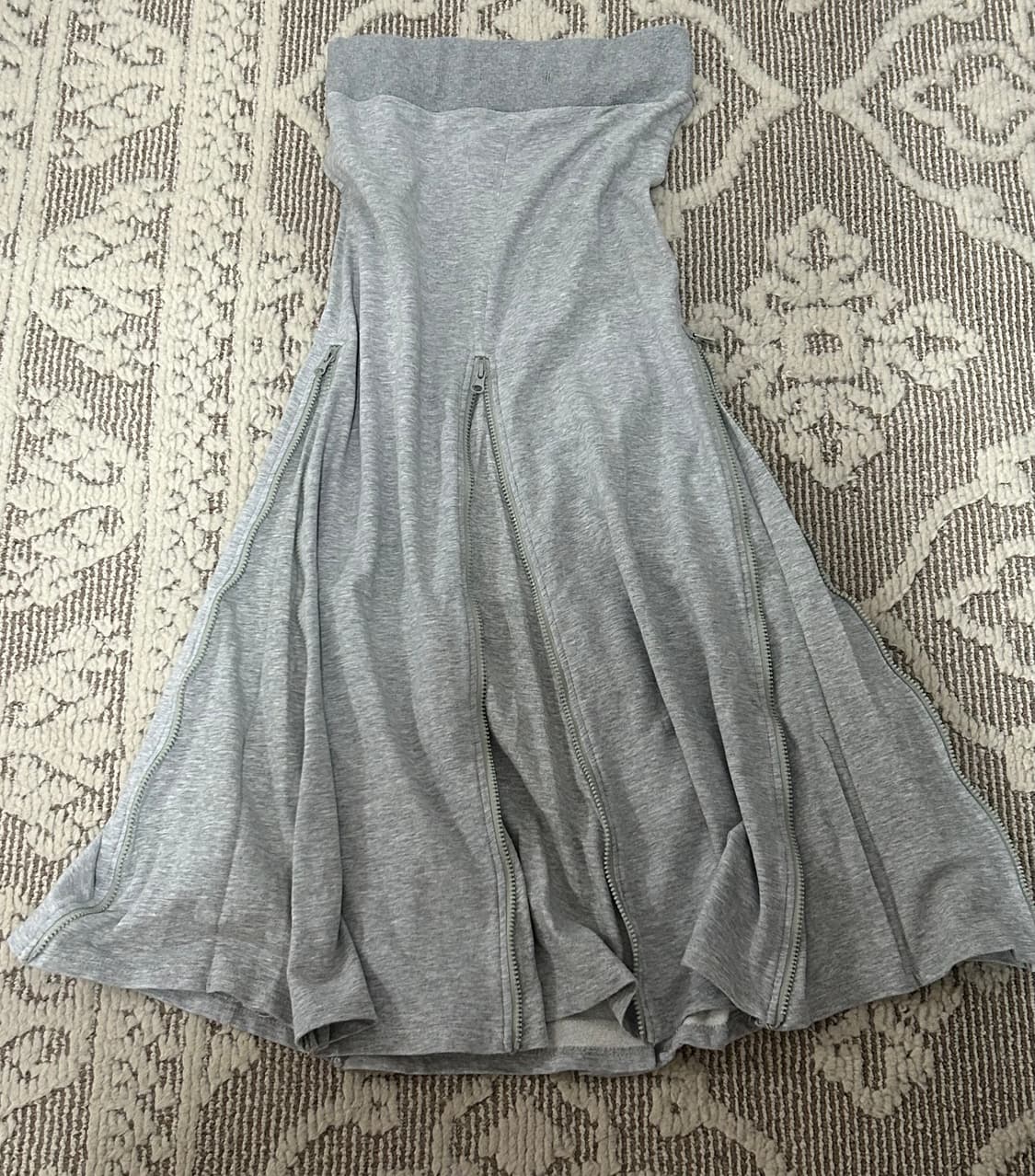 Garnet 고아깔 지퍼 롱스커트 상품이미지1