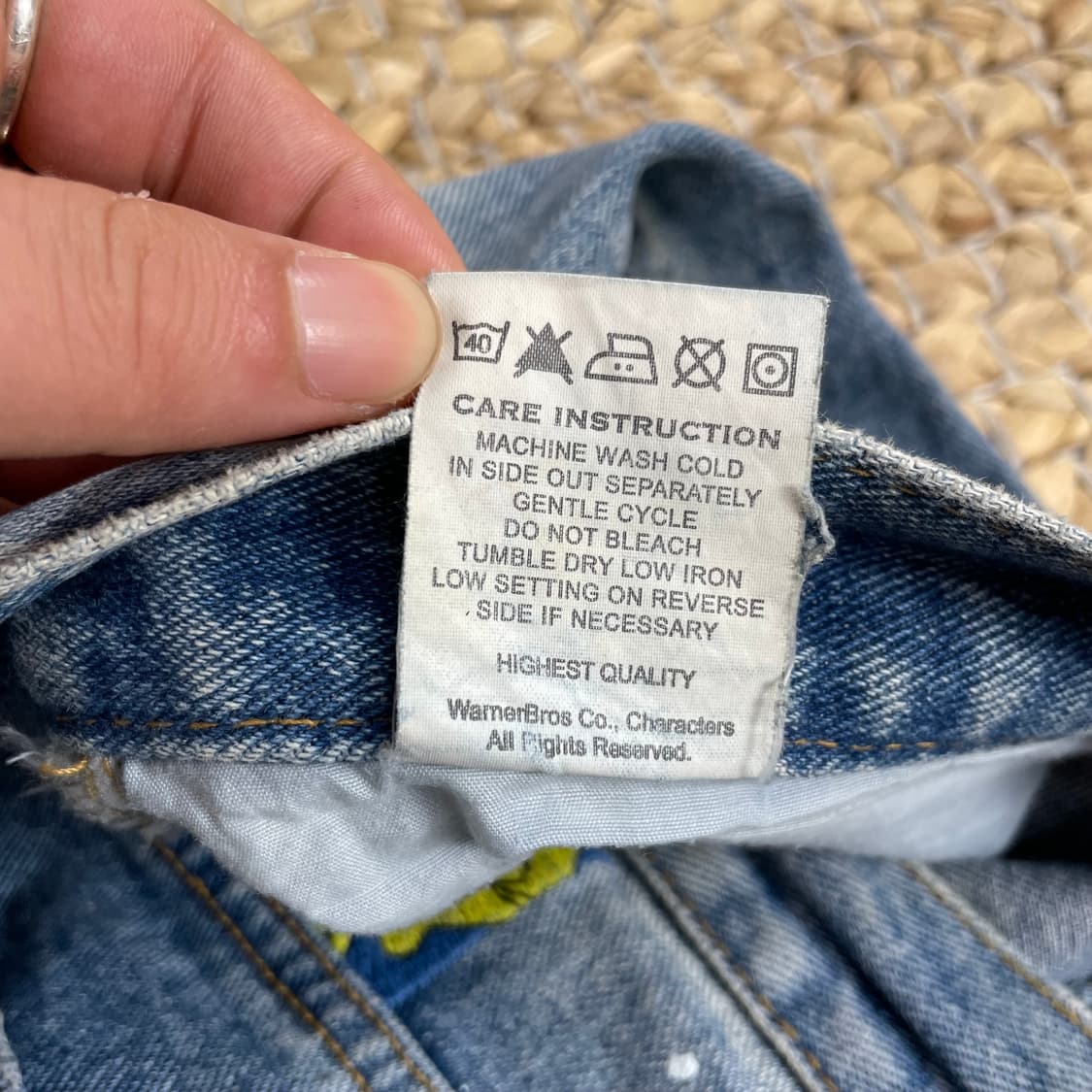 2000s 루니툰즈 엠브로이드 데님 반바지 상품이미지7