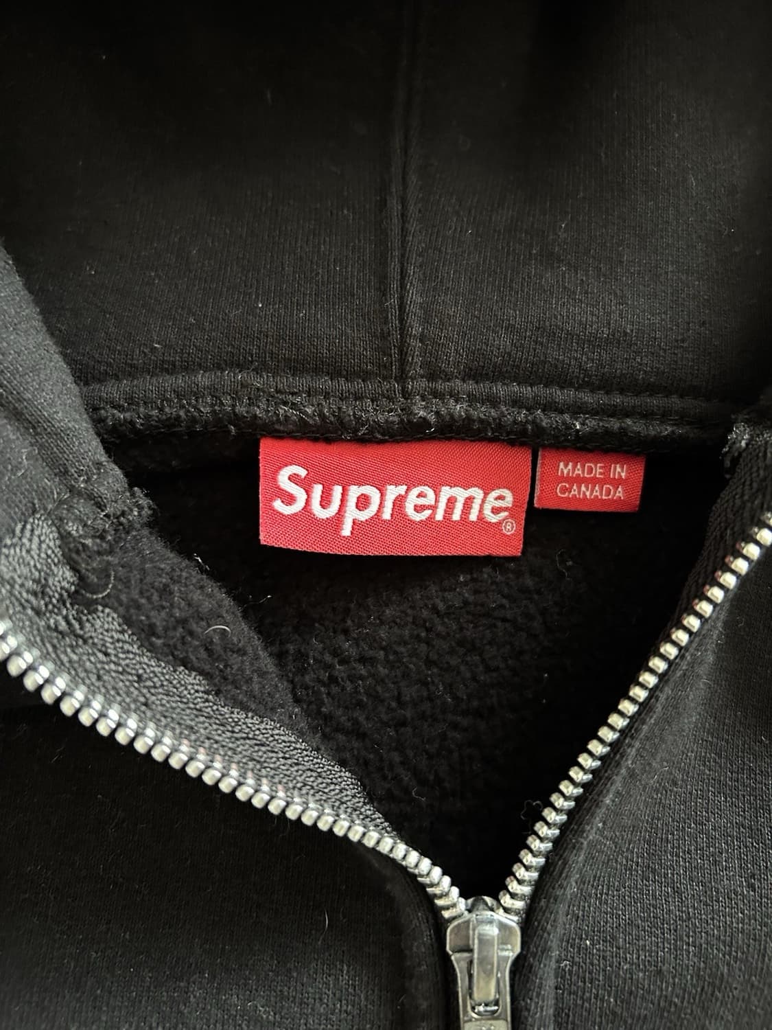 슈프림 올드 잉글리시 후드 로고 후드집업 블랙 상품이미지3