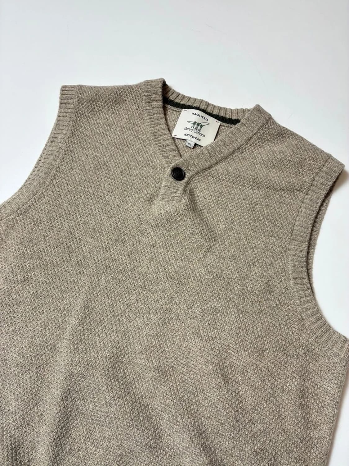 헨리코튼 22FW 트윌 헨리넥 니트 베스트 PN8800 상품이미지2