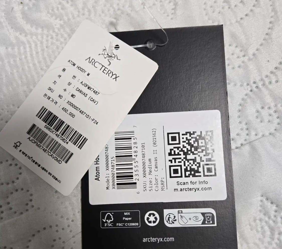 아크테릭스 아톰 후디 캔버스 색상 M사이즈입니다. 후드 달려있어 활용도가 상품이미지3