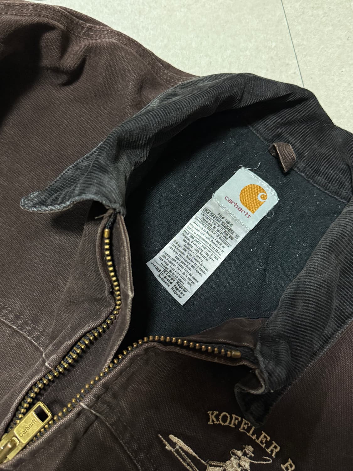 소매상태좋음) 칼하트 j14 산타페 싼타페 자켓 dkb 디크브라운 상품이미지5